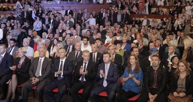 Ko je sve do sada napustio SBB i 'poletio' u druge stranke  ili je isključen iz Saveza: Kadrovi bez kojih se može!