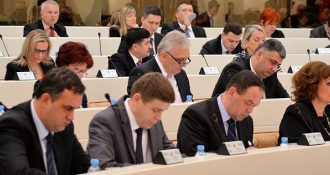 Još nekoliko koraka: Možemo li formiranu vlast očekivati u roku od mjesec dana?