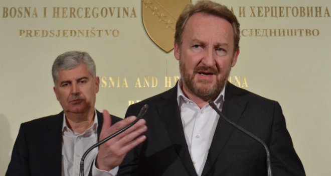 Bez dogovora o novom partneru u Vladi Federacije: Izetbegović se sprema da digne ruke gore