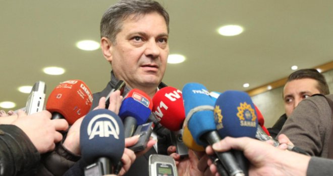 Denis Zvizdić: Svi vitalni pokazatelji rasta u BiH su tu, nova radna mjesta, turisti dolaze...