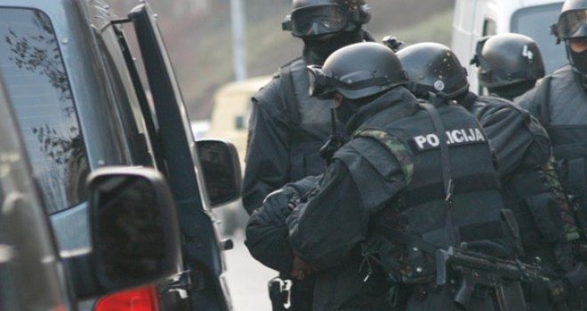  Kako će se bh. lideri uhvatiti u koštac sa korupcijom kad prvo treba uhapsiti i procesuirati političare?!