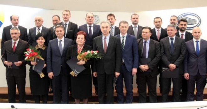 Novi ministri spremaju se za reforme: Evo šta nas čeka!