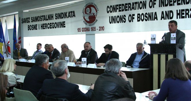 SSS BiH zatražio smjenu Vlade FBiH: Najavljeni protesti pred Parlamentom