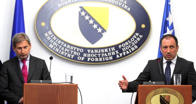 Hahn: Ukoliko BiH nastavi napredovati, EU će joj pomoći da izgradi saobraćajnu infrastrukturu