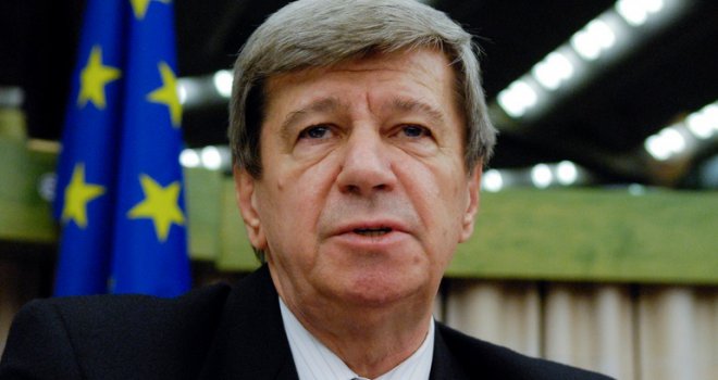 Nova inicijativa je 'važna šargarepa' za BiH