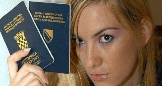Egzodus stanovništva: Bosanci i Hercegovci s hrvatskim pasošem od 1. jula masovno napuštaju zemlju