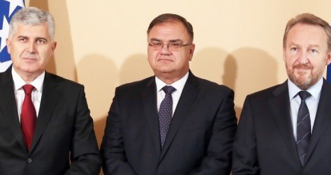 Ko je šta 'jamio': Srbima SIPA, RAK, DEI, Hrvatima UIO i GP... a Bošnjacima Centralna banka, OSA i...