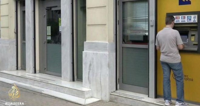 Grci dočekali otvaranje banaka