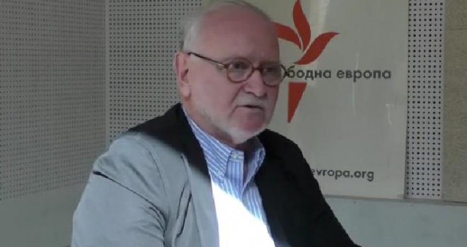 Sumnjiva Vučićeva ruka pomirenja: Srbija je zemlja koja nema samilost prema 8.000 brutalno ubijenih ljudi