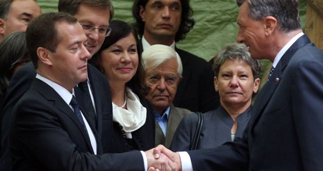 Sve bolji odnosi Rusije i Slovenije: Medvedev zahvalio Slovencima na pijetetu prema ruskim žrtvama Velikog rata