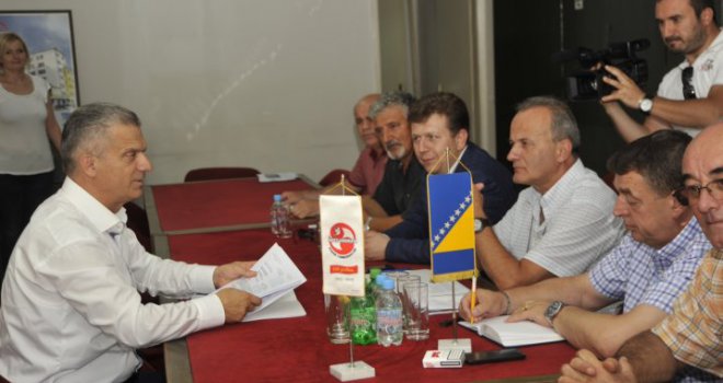 Radončić: Neću da budem reformista sa onima koju su doveli do toga da svaki šesti građanin na spavanje ide gladan!