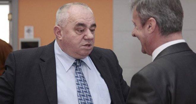 Kako se bogatio Esed Radeljaš bez puno muke: Var'o državu, var'o sud, mijenj'o stranke, pa završio kao ministar privrede