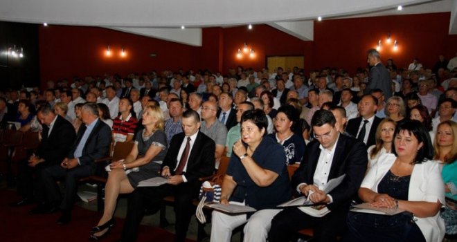 U Laktašima odlučeno ko su potpredsjednici SNSD-a