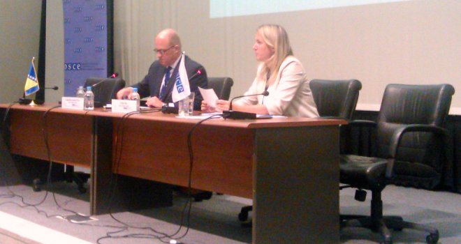 Moore kategorično: Neće biti takozvanog referenduma u RS o državnoj nadležnosti i tačka