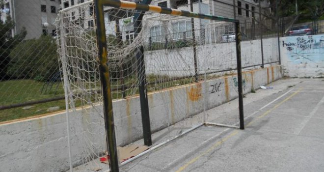 Donesena Uredba o uređivanju rekreativnih površina: U sedam dana ukloniti neispravne sprave na igralištima