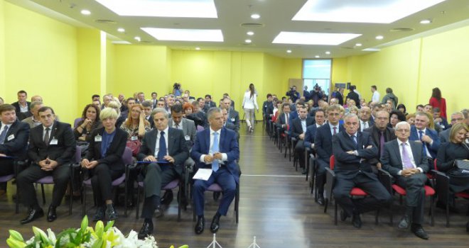 SBB: Želimo da Vijeće ministara BiH bude efikasnije, ali nećemo tražiti Zvizdićevu smjenu