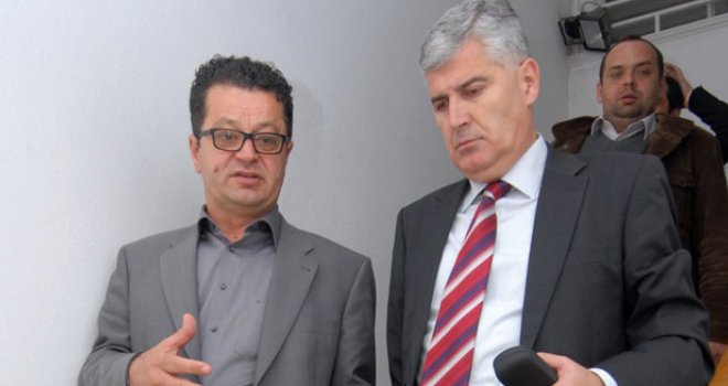 Borba za pozicije počinje: Dva HDZ-a idu zajedno na izbore?