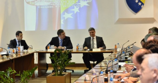 Zajednička sjednica vlada BiH i Srbije: Potpisana četiri sporazuma
