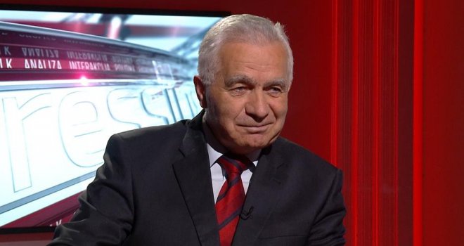 Momčilo Krajišnik: Haški sud je jedna birtija, a Karadžić plijeni svojom dubinom, rođen je za lidera...