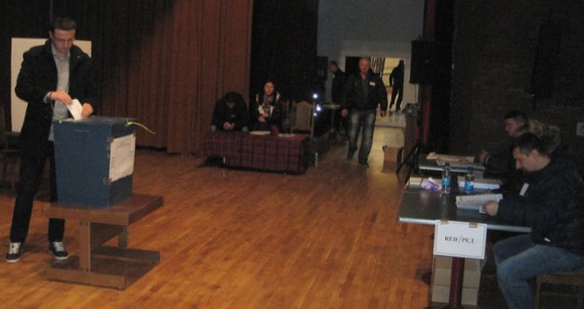 Pobjednik prijevremenih izbora za načelnika Opštine Milići kandidat SNSD-a Momir Lazarević