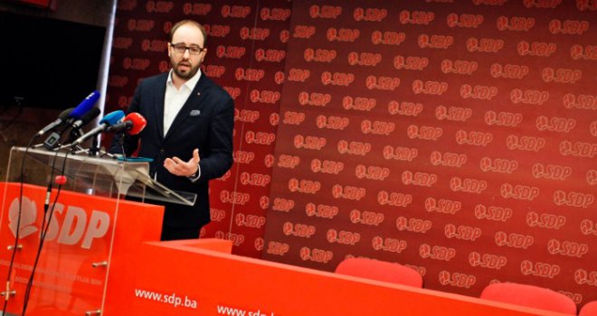 Mašić: Federalizacija je put u podjelu BiH na tri dijela