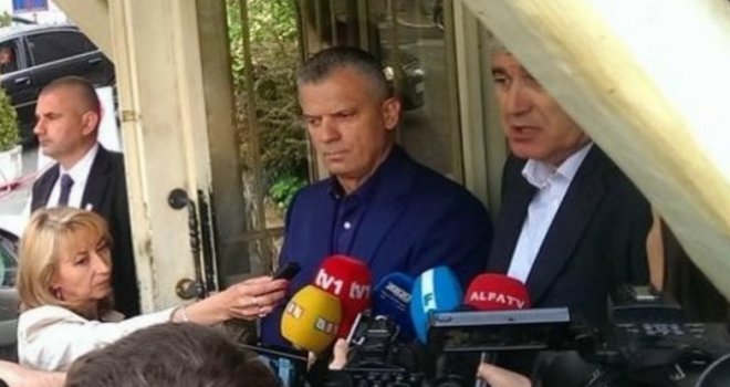 Fahrudin Radončić predat Tužilaštvu BiH nakon kriminalističke obrade