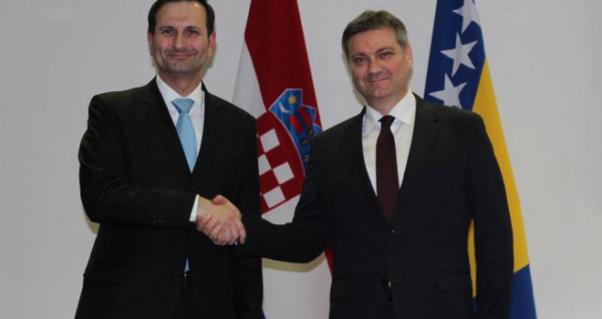 Zvizdić i Kovač najavili: Uskoro zajednička sjednica Vijeća ministara BiH i Vlade Hrvatske