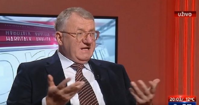 Vojislav Šešelj: Hrvati ako hoće, neka me hapse ali tog suđenja nikad neće biti...