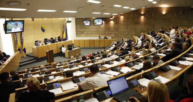 Opozicija zadovoljna: Ko će snositi odgovornost zbog donošenja Zakona o radu mimo Ustava FBiH