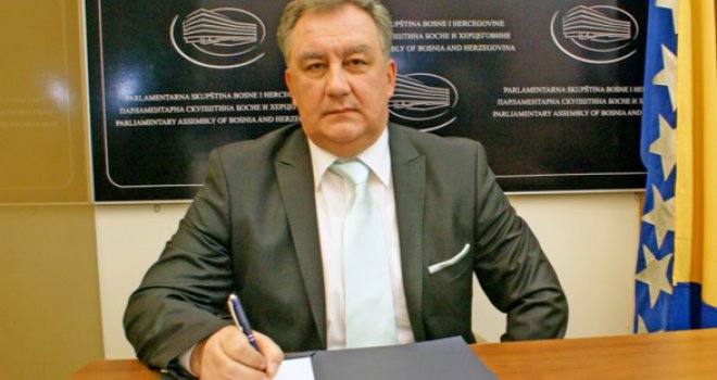 Isaković: U zakonodavnoj i u izvršnoj vlasti treba biti 40 posto žena, a vidite primjer Vijeća ministara...