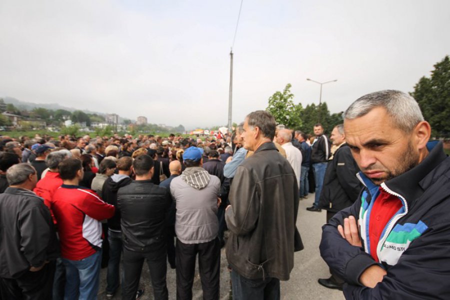 radnici-krivaje-prijete-strajkom-3