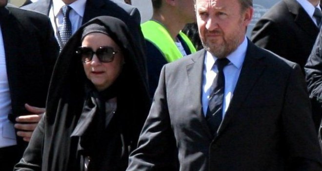 Od direktora do domaćice: Evo gdje su sve uposleni supružnici bh. političara