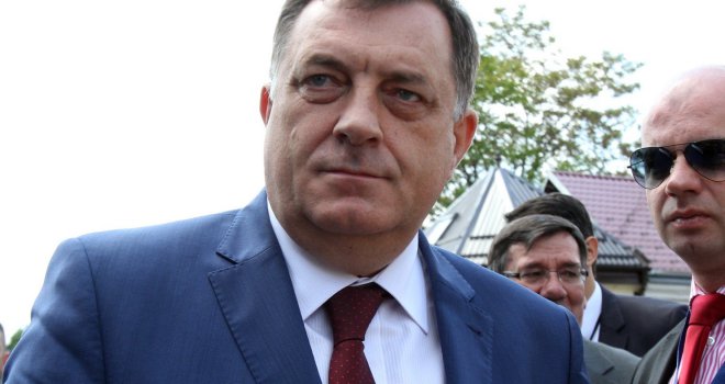 Milorad Dodik: Možda bi bilo najbolje da političari nisu govorili na otvaranju Ferhadije
