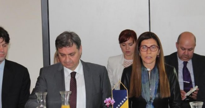 Zvizdić: Na upitnik ne gledamo kao na nagradu već kao stimulans za ubrzanje euroatlantskih integracija