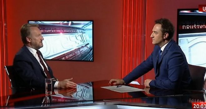 Izetbegović: Loše menadžerisanje moje supruge u KCUS-u bi meni išlo na dušu