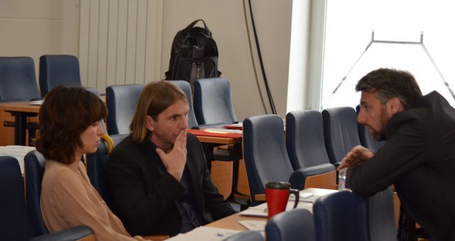 Tuča u Skupštini KS: Napadnut zastupnik Naše stranke Peđa Kojović