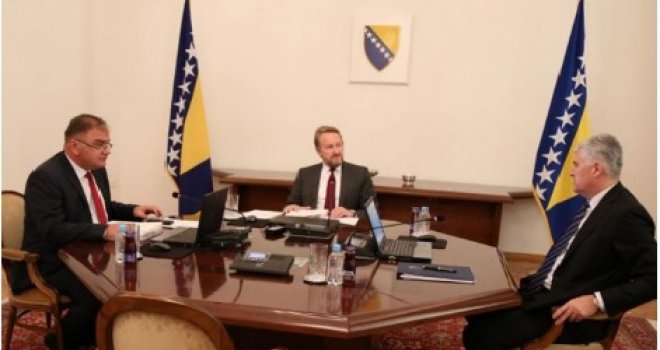 Sastanak Izetbegovića,  Čovića i Ivanića o funkcioniranju koalicije