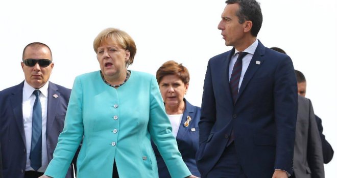 Gdje je danas Evropska Unija: Fico: Moramo naći rješenje dok ga drugi ne nađu za nas...Orban: Vi ste naivni