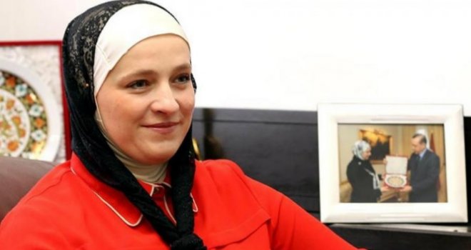 Amra Babić: Izetbegović je dozvolio privatizaciju SDA. Ne može stranku voditi jedna familija!