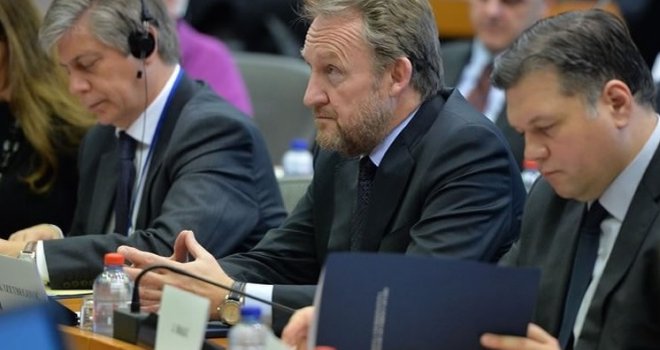 Pročitajte obraćanje u Briselu: Šta je Izetbegović govorio o BiH na putu ka EU