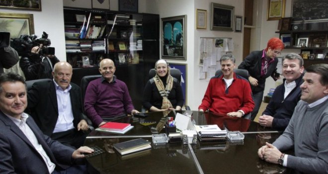 Hadžibajrić ugostio nezavisne načelnike:  Da li se stvara novi politički blok u BiH?! 