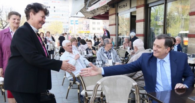 Galantni Dodik poručio: Bosićevim parama ću častiti narod u Gospodskoj