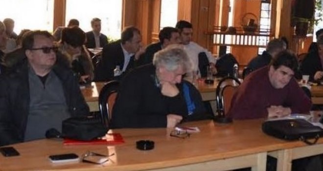 SDP, DF, GS i tridesetak intelektualaca usvojili 'Jahorinsku deklaraciju'