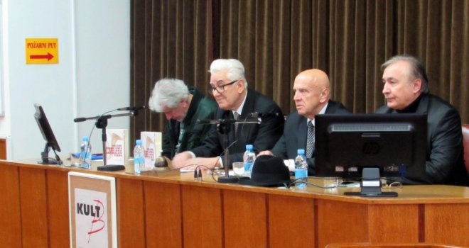 Razotkrivanje lešinara u novoj knjizi Slave Kukića 'Vrijeme obnovljenog zavijanja nacionalnih truba'