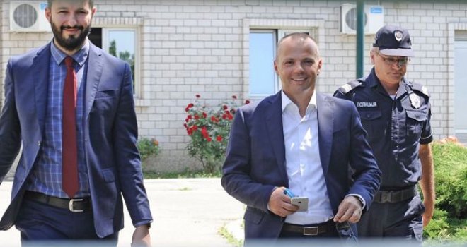 Vlasnik 'Kurira' za DEPO Portal: Ja odustati neću! Može Vučić da prijeti i privodi - dokazaću da je diktator!