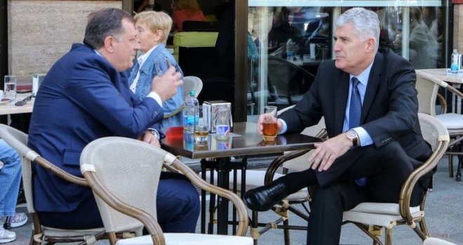 Čoviću svi osim Dodika i Ivanića otkazali ručak, propao sastanak u Mostaru