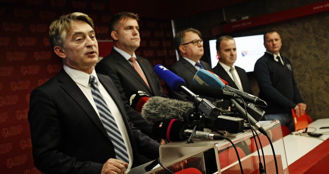 SDP BiH i DF predstavili zajednički prijedlog Zakona o izbornim jedinicama i broju mandata Parlamenta FBiH