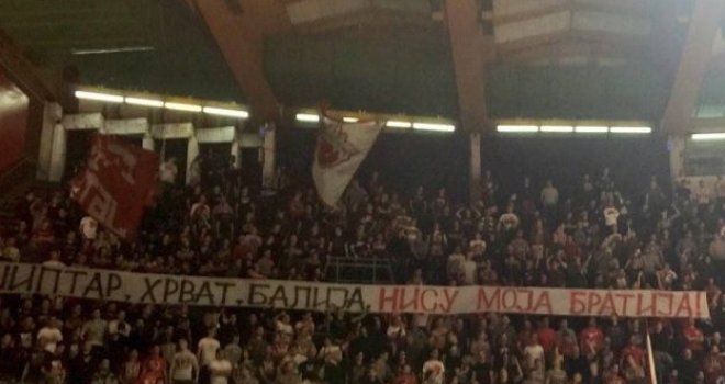 Omić debitovao za Zvezdu, Delije mu poručile: 'Šiptar, Hrvat, balija, nisu moja bratija'