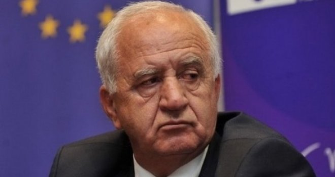 Vehid Šehić: Dodikov SNSD može ići na izbore. Kako će se finansirati, to je sad pitanje