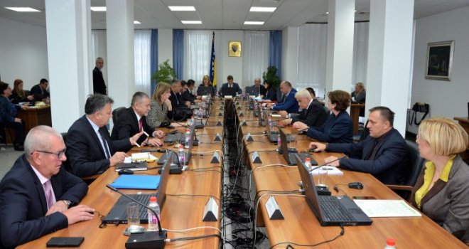 Nastavlja se blokada institucija: Ministri iz HDZ-a se neće pojaviti na sjednici Vlade FBiH?